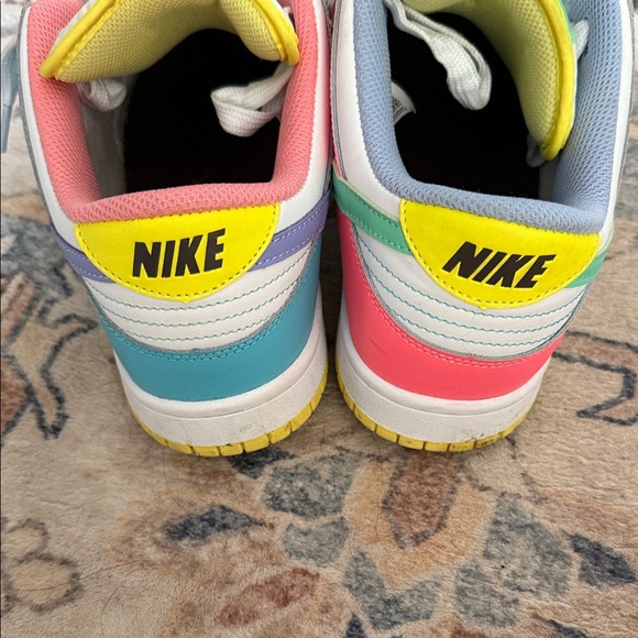 Dunks - Picture 5 of 6